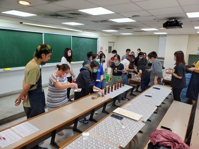 109學年度第1學期文康活動-花草香氛擴香瓶